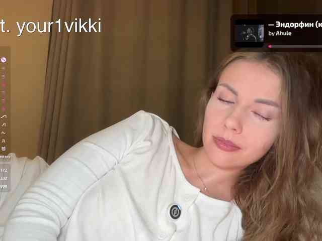 VikkiExtraCheese