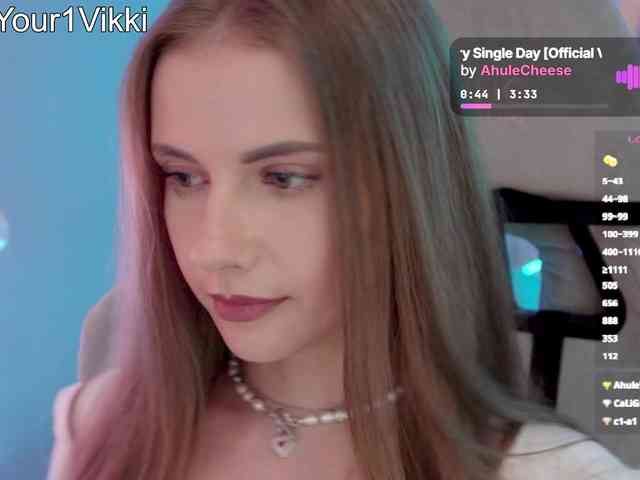 VikkiExtraCheese webcam