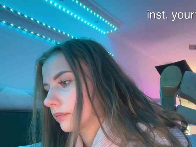 VikkiExtraCheese webcam