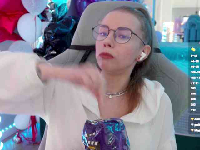 VikkiExtraCheese