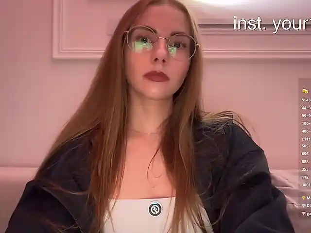 -VikkiL0vesCheese-