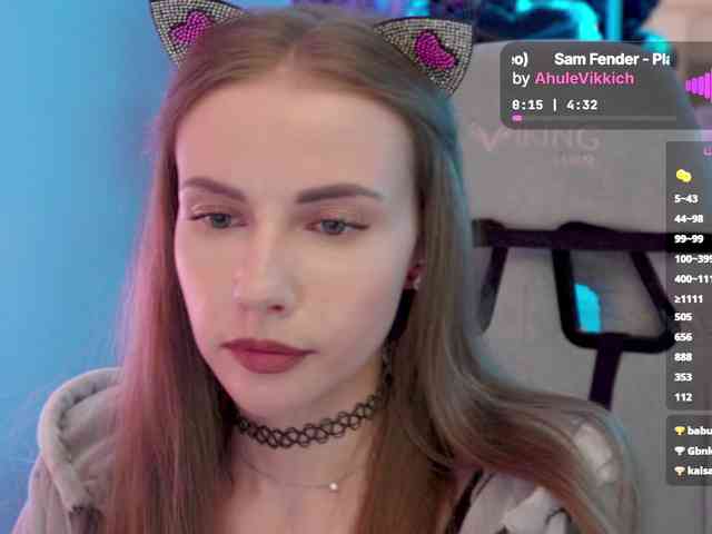 VikkiExtraCheese