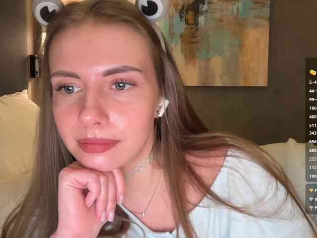 VikkiExtraCheese webcam