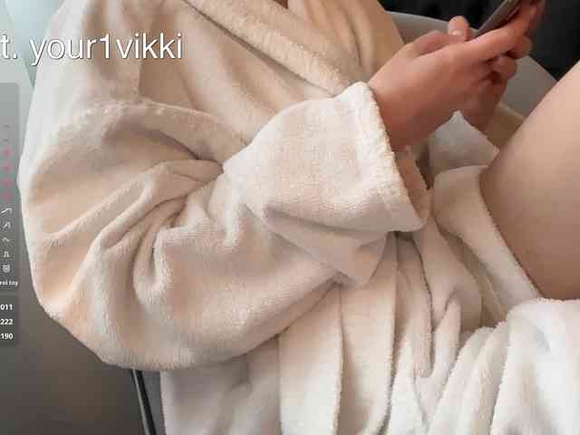 VikkiExtraCheese