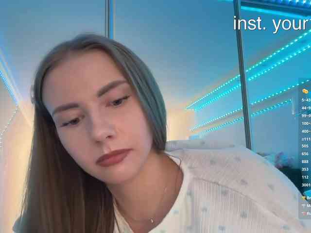 VikkiExtraCheese