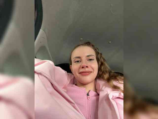 VikkiExtraCheese webcam