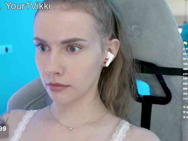 VikkiExtraCheese webcam