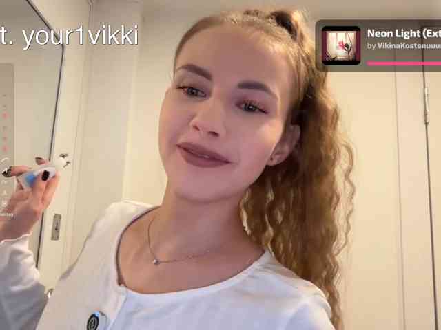 VikkiExtraCheese