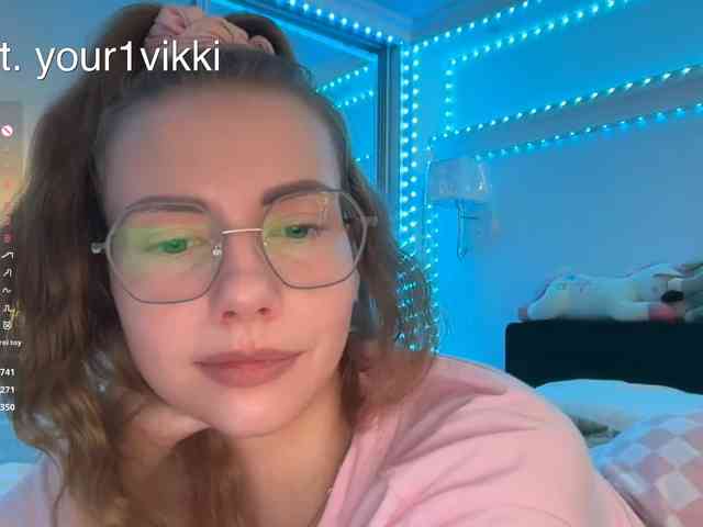 VikkiExtraCheese