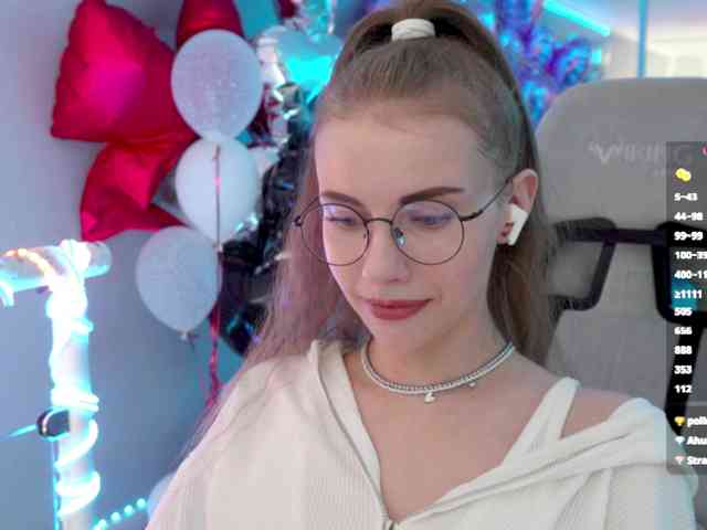 VikkiExtraCheese