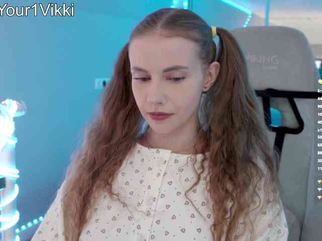 VikkiExtraCheese webcam