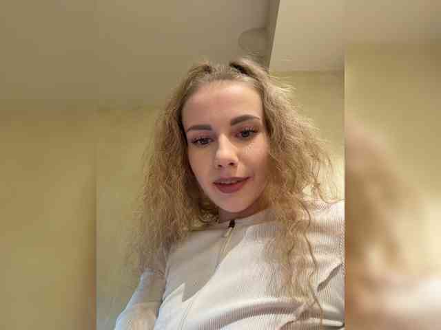 VikkiExtraCheese