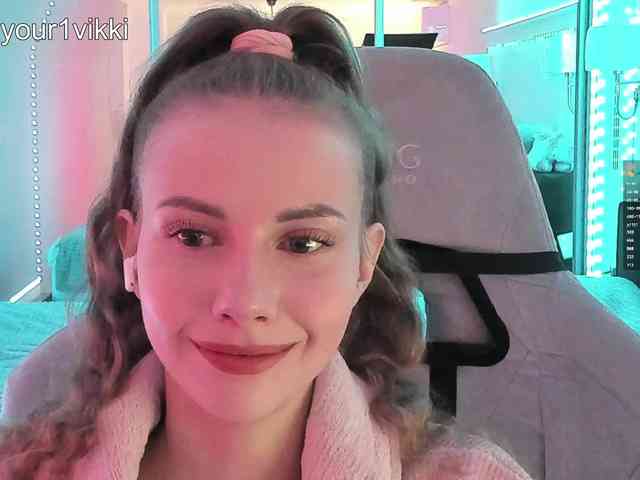 VikkiExtraCheese