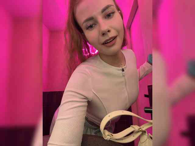VikkiExtraCheese