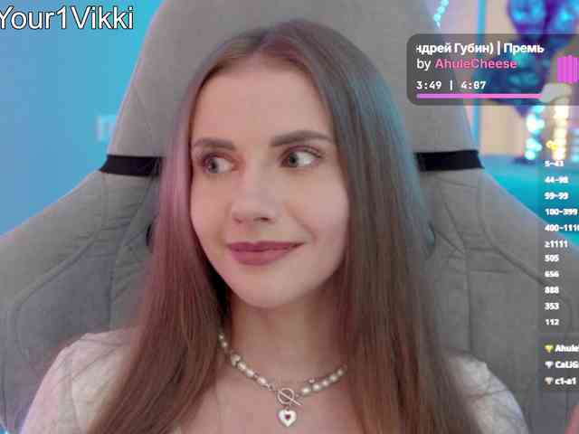 VikkiExtraCheese