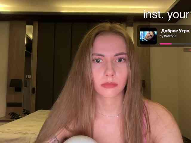 -VikkiL0vesCheese- Sex Cam Show