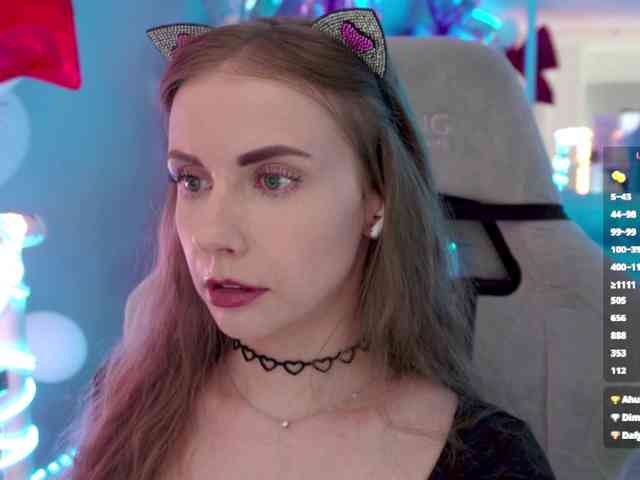 VikkiExtraCheese