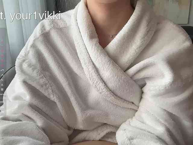 VikkiExtraCheese