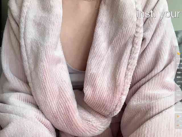 VikkiExtraCheese webcam