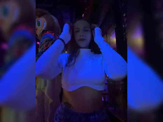 VikkiExtraCheese