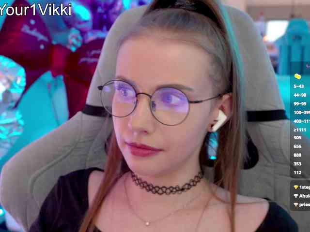 VikkiExtraCheese webcam