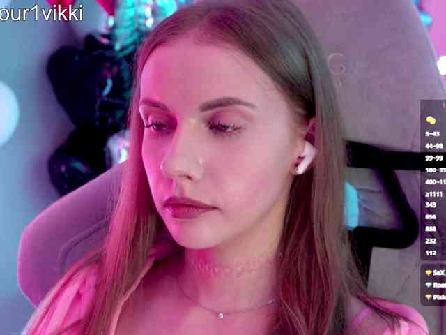 VikkiExtraCheese