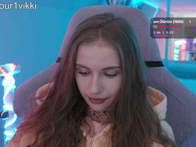 VikkiExtraCheese webcam