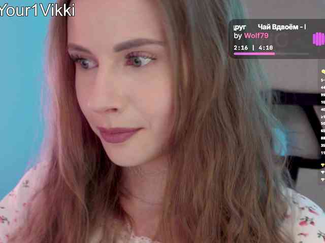 VikkiExtraCheese webcam