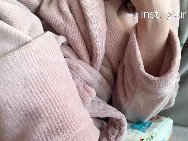 VikkiExtraCheese webcam
