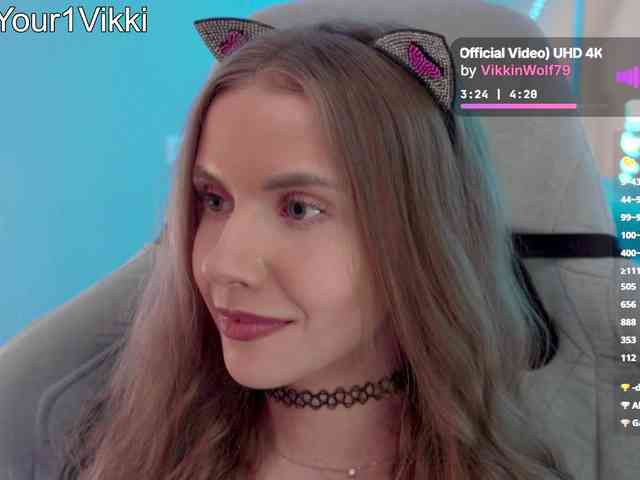 -VikkiL0vesCheese-