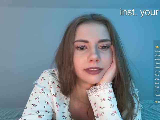 VikkiExtraCheese webcam
