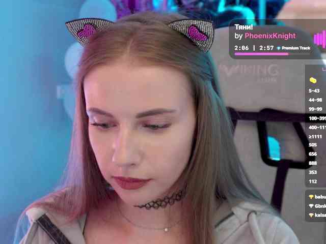 VikkiExtraCheese