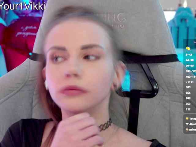 -VikkiL0vesCheese-