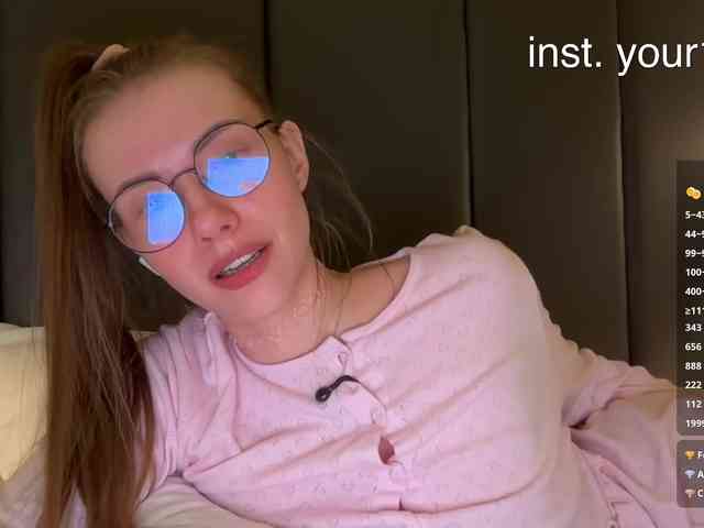 VikkiExtraCheese