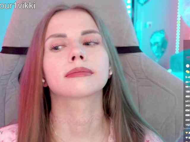 VikkiExtraCheese webcam