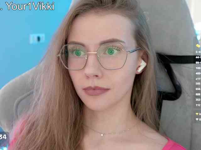 VikkiExtraCheese webcam