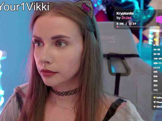 VikkiExtraCheese webcam