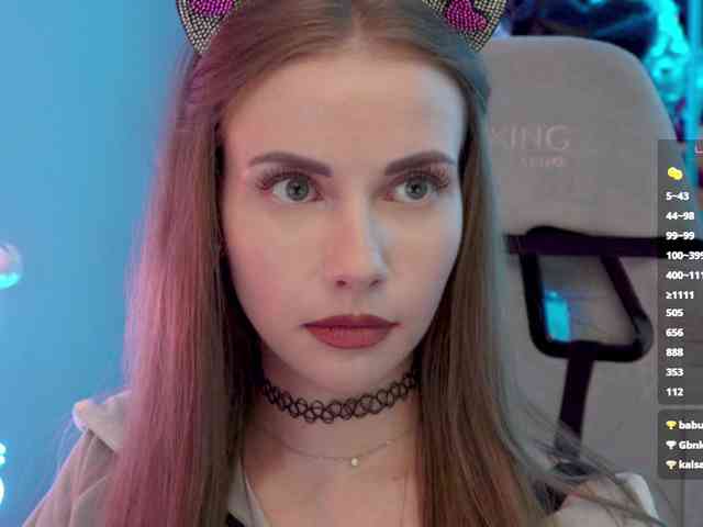 VikkiExtraCheese webcam