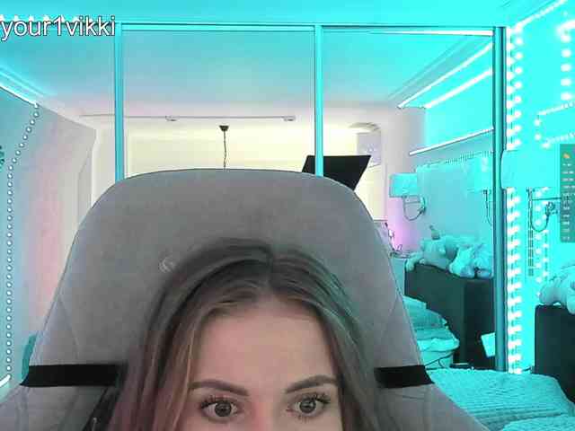 VikkiExtraCheese
