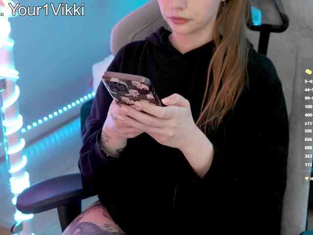 VikkiExtraCheese webcam