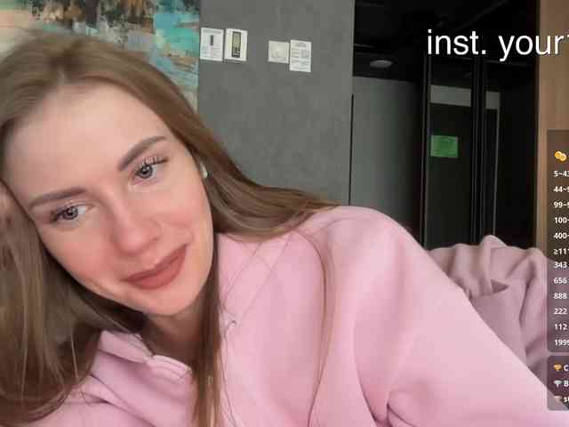 VikkiExtraCheese webcam