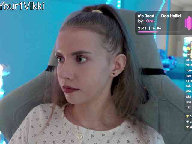 VikkiExtraCheese