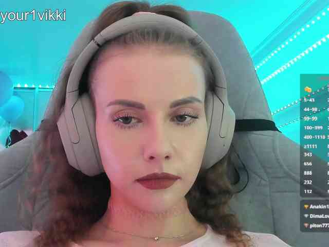 VikkiExtraCheese webcam
