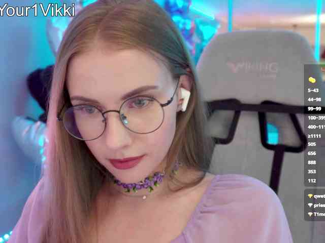 VikkiExtraCheese