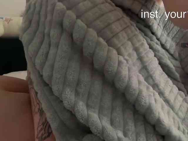 VikkiExtraCheese webcam