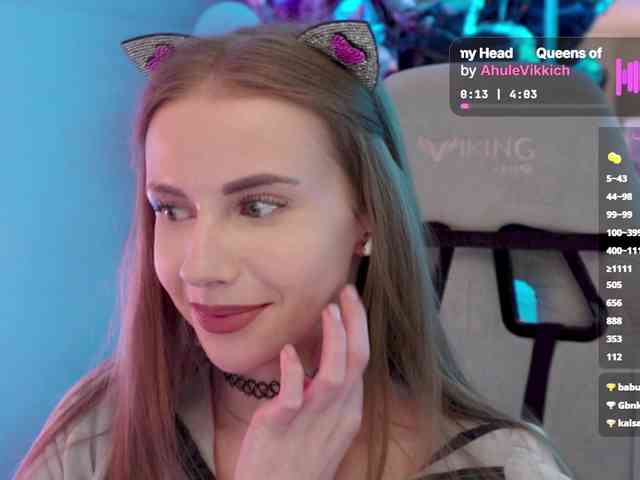 VikkiExtraCheese