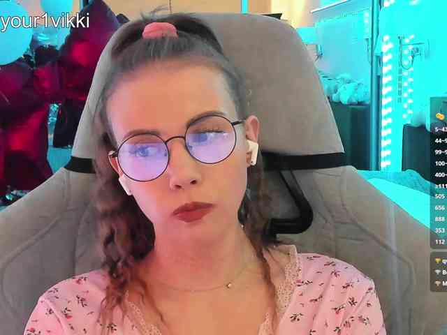 -VikkiL0vesCheese-
