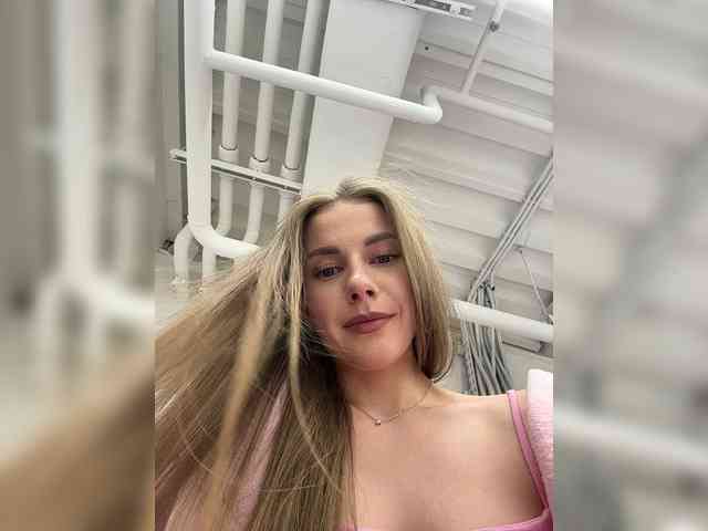 VikkiExtraCheese webcam
