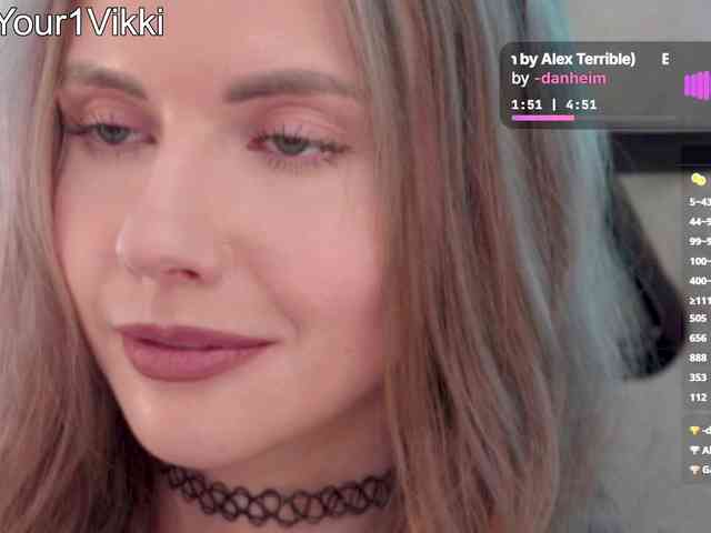 VikkiExtraCheese webcam
