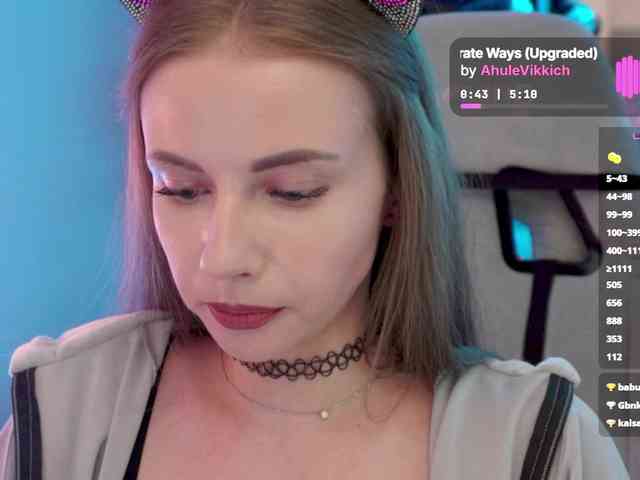 VikkiExtraCheese